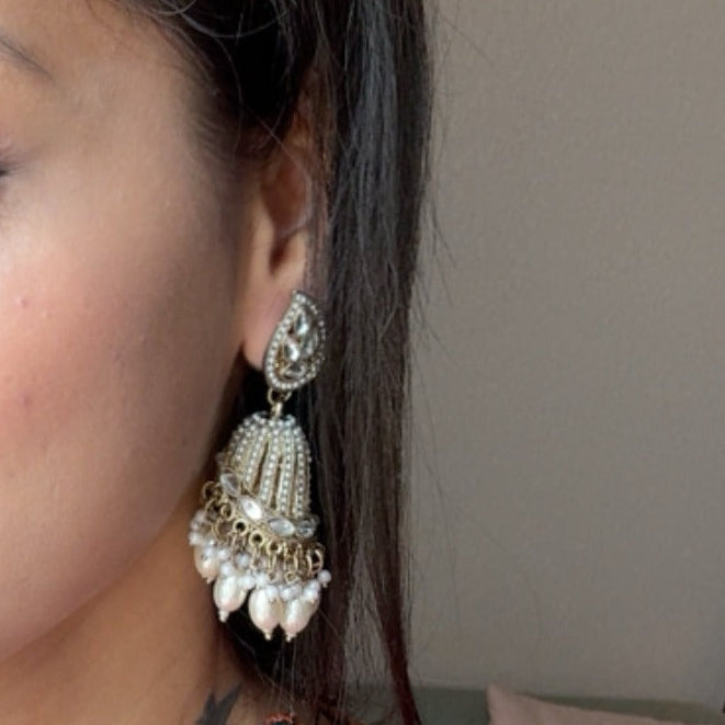 Anaya Pearl Jhumka Earrings
