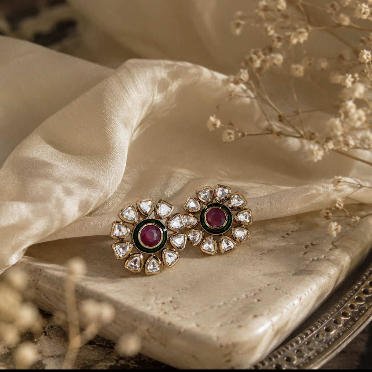 Rani Kundan Studs